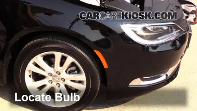 2015 Chrysler 200 Limited 2.4L 4 Cyl. Sedan (4 Door) Éclairage Feux de stationnement